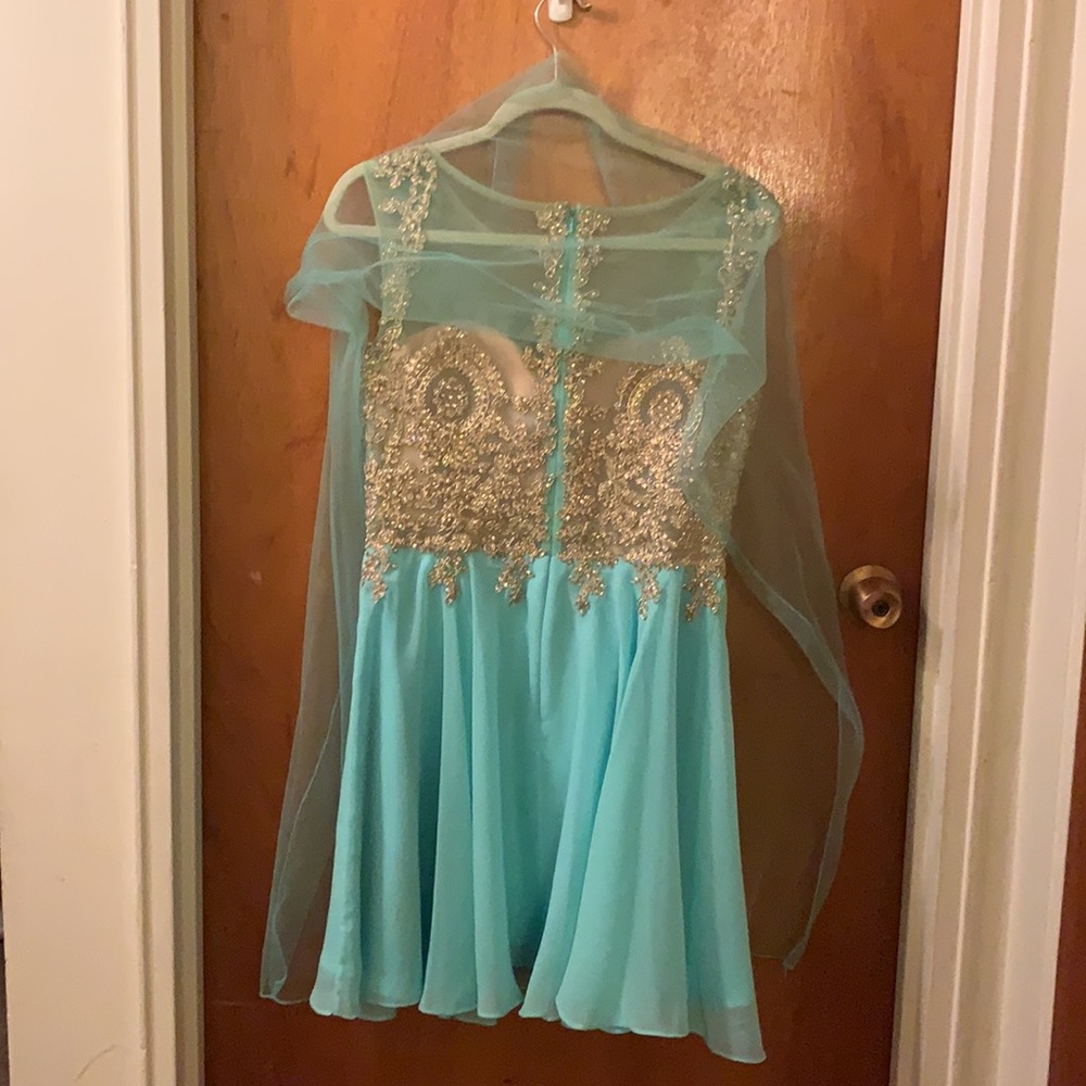 Belle of the junior prom dress - Picture 3 of 3